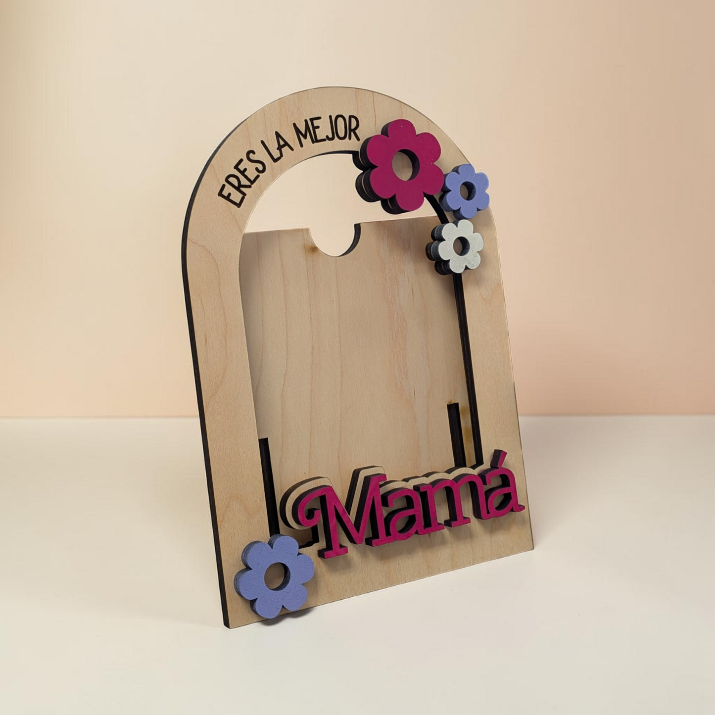 Mamá Wood Picture Frame | Laser Engraved 4x6 Photo Frame | Spanish Mom Gift | Eres La Mejor